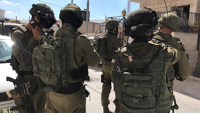 Солдаты ЦАХАЛа во время поиска террористов. Фото: пресс-служба ЦАХАЛа