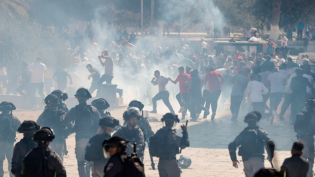 עימותים בהר הבית (צילום: AFP)
