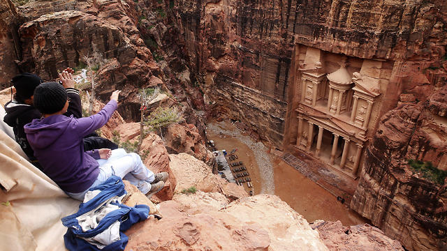 Petra site of halted Jordanian film