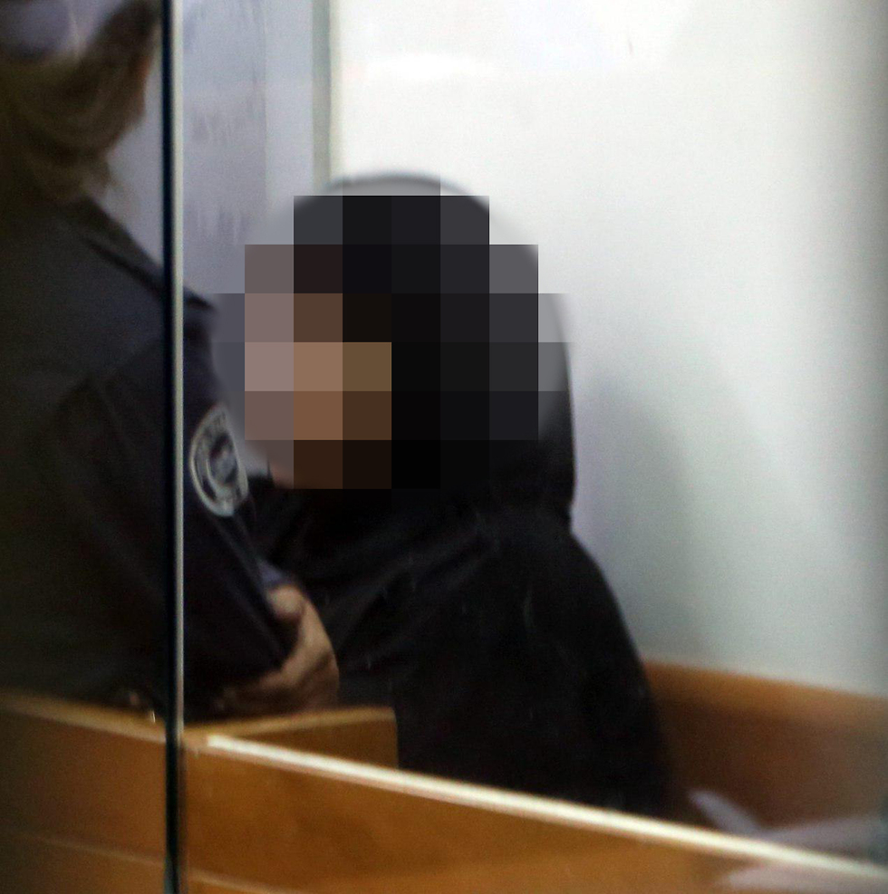 הארכת מעצר להורים החשודים בהזנחה ובהתעללות ביתם בת ה-5 בלוד (צילום: יריב כץ)