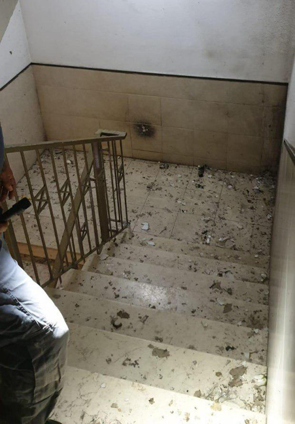 נזקי הפיצוץ בבני ברק (צילום:  דוברות המשטרה)
