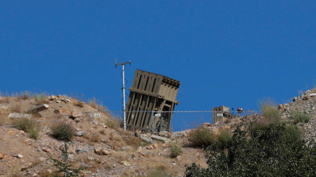 Iron Dome battery near the Syrian border in the Golan Heights (Photos: EPA)