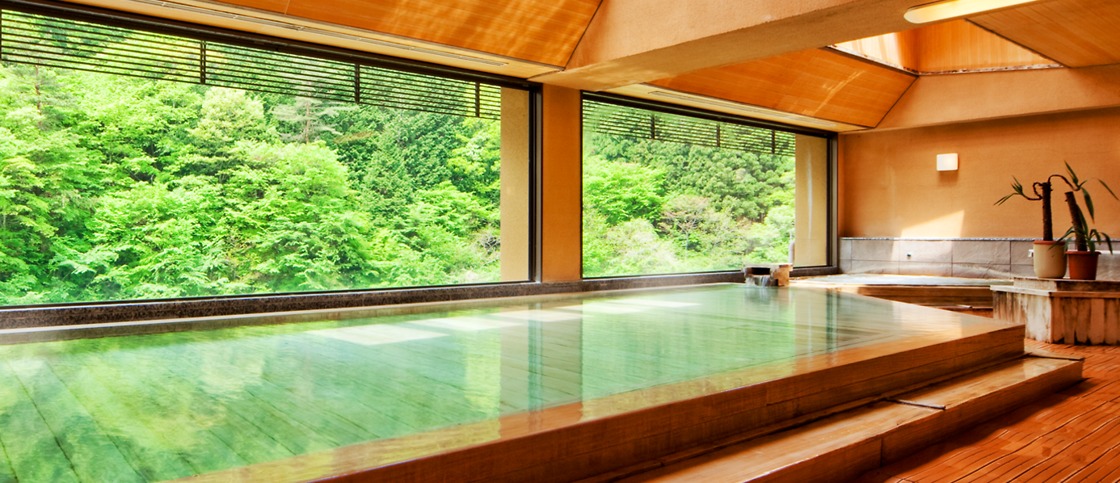 מים מהמעיינות החמים במלון הוותיק בעולם, יפן (מתוך אתר המלון)
