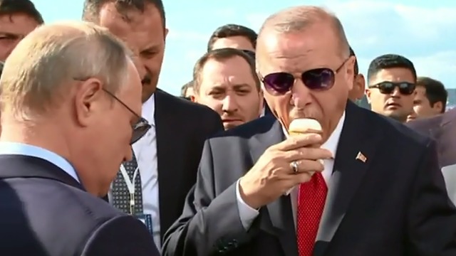 Turkish President Tayyip Erdogan with Russian President Putin (Photo: Reuters)