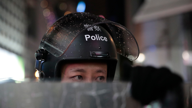 הונג קונג הפגנות מהומות (צילום: AP)
