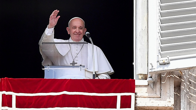 האפיפיור  פרנסיסקוס ותיקן (צילום: AFP)