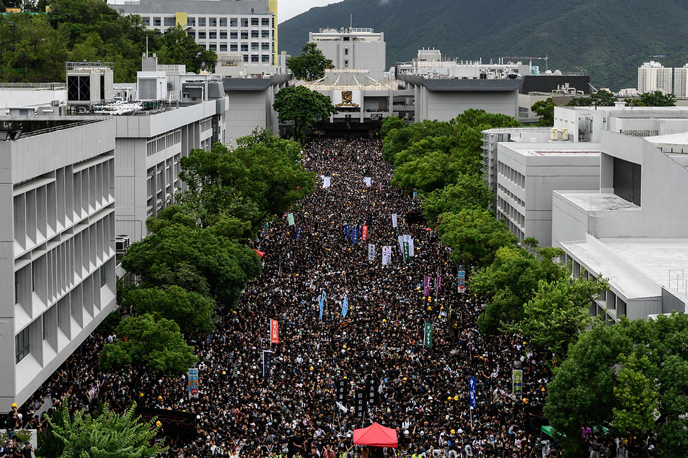 חרם אקדמי לימודים של תלמידים תלמידי תיכון ו סטודנטים ב הונג קונג (צילום: AFP)