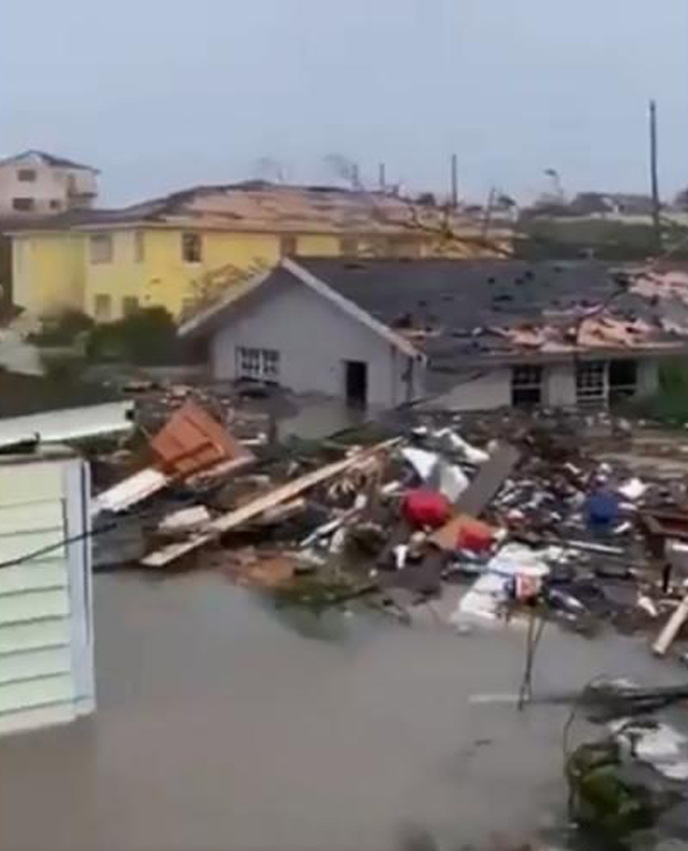 הוריקן דוריאן סופה נזק ב איי הבהאמה בהאמה ()