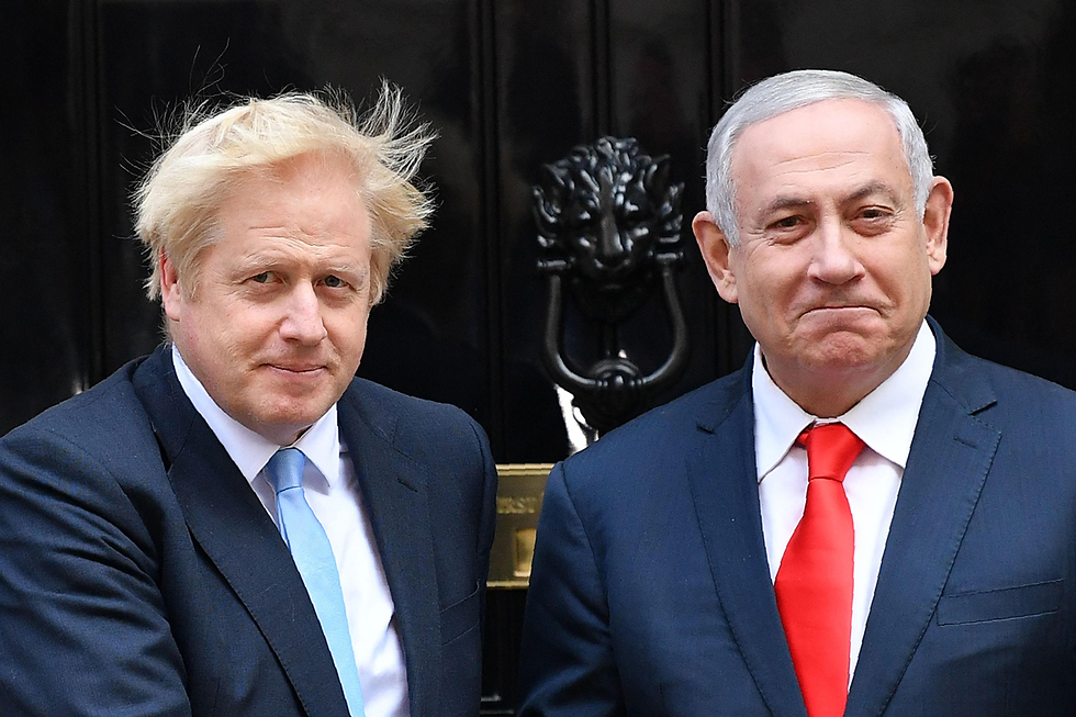 Prime Minister Benjamin Netanyahu in London with British Prime Minister Boris Johnson (Photo: AFP)