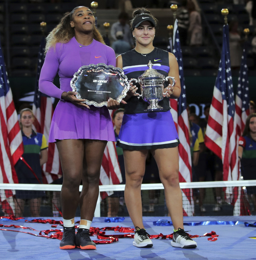 ביאנקה אנדרסקו וסרינה וויליאמס בגמר אליפות ארצות הברית 2019 (צילום: AP)