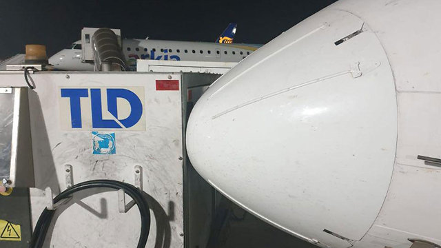Столкновение самолета с генератором в аэропорту Бен-Гурион
