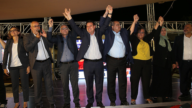 Joint List leaders celebrate their election performance, Sept. 17, 2019 (Photo: Elad Gershgoren)