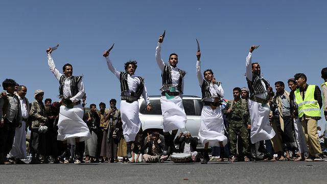 חות'ים מורדים ב תימן המורדים החות'ים (צילום: רויטרס)