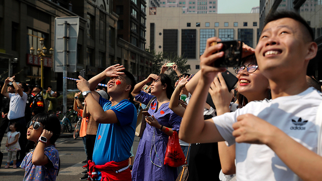 חגיגות ה 70 שנה להקמת סין המודרנית הקומוניסטית ב בייג'ינג (צילום: AP)