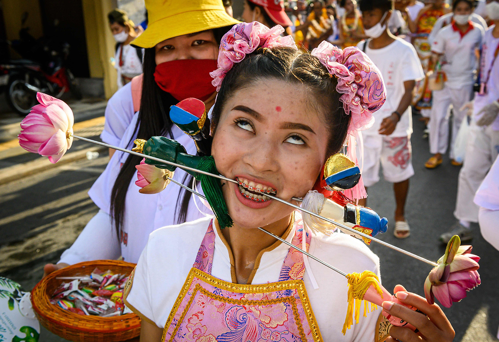 תאילנד פוקט פסטיבל ה צמחונים צמחונות (צילום: AFP)