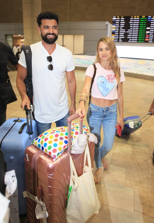 ארזתם הרבה לוויקנד אחד, לא? עמוס תמם וטל נרובאי (צילום: מוטי לבטון) ארזתם הרבה לוויקנד אחד, לא? עמוס תמם וטל נרובאי (צילום: מוטי לבטון)