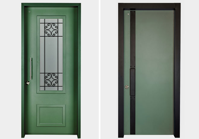 גם דלתות פנים וחוץ יש בצבע המבוקש (בצילום בגוון מרווה, של ''רב בריח'')