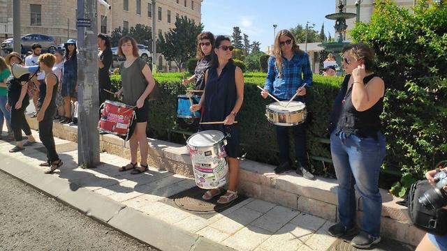 מחאה נגד רצח נשים בירושלים (צילום: תמר אוחנה )
