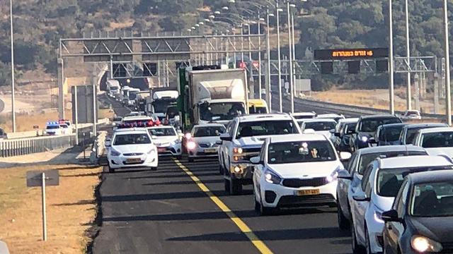 Convoy of Israeli Arab activists head to Jerusalem to protest police inaction in face of violence in their communities