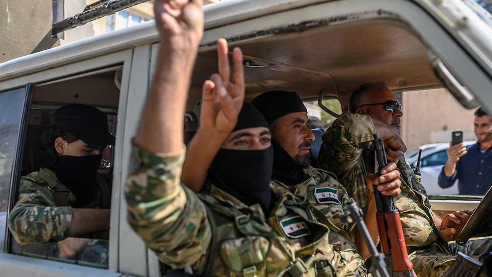 מורדים סורים  (צילום: AFP)