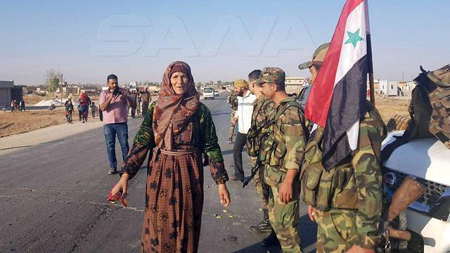 צבא סוריה נכנס ל עיירה תל תמר צפון כורדים חגיגות ()