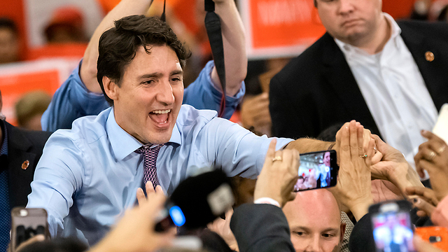 ראש ממשלת קנדה ג'סטין טרודו עצרת בחירות (צילום: EPA)