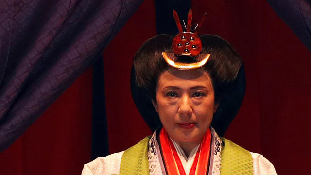 יפן טקס הכתרה קיסר נרוהיטו קיסרית מסאקו (צילום: רויטרס)
