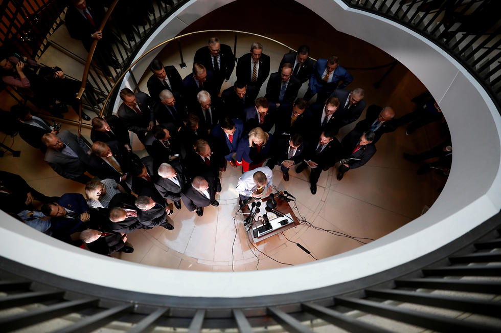 Republicans storm a House hearing (Photo: Reuters)