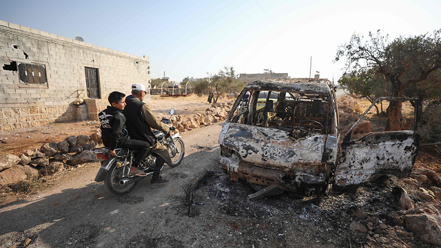 בתמונות של מקום החיסול בבוקר לכתוב – המתחם שבו חוסל מנהיג דאעש על פי דיווחים (צילום: AFP)
