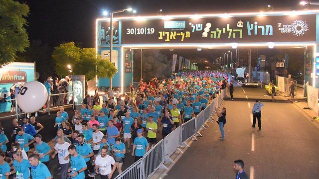 מירוץ הלילה של תל אביב (צילום: מוטי קמחי)