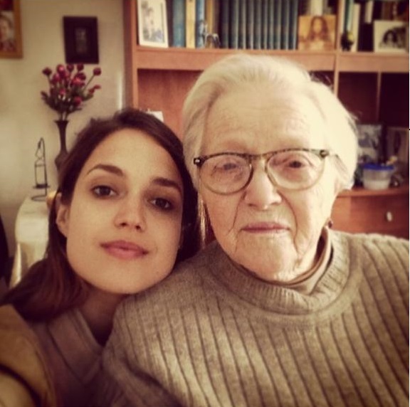 Марина Максимилиан с бабушкой. Фото: селфи из инстаграма