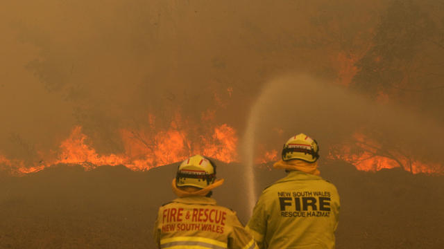שריפות ענק במזרח אוסטרליה  (EPA)