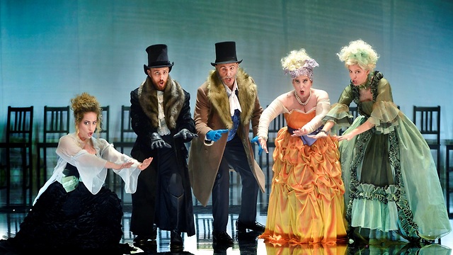 Manon at Israel Opera