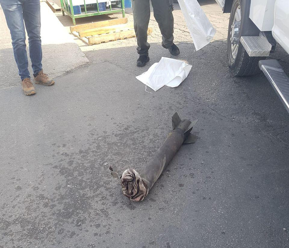 Ракета, упавшая в Сдероте. Фото: пресс-служба Шаар ха-Негев