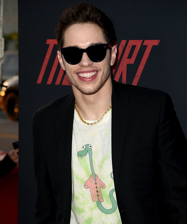עובר מאחת לשנייה (צילום: Getty Images) עובר מאחת לשנייה (צילום: Getty Images)