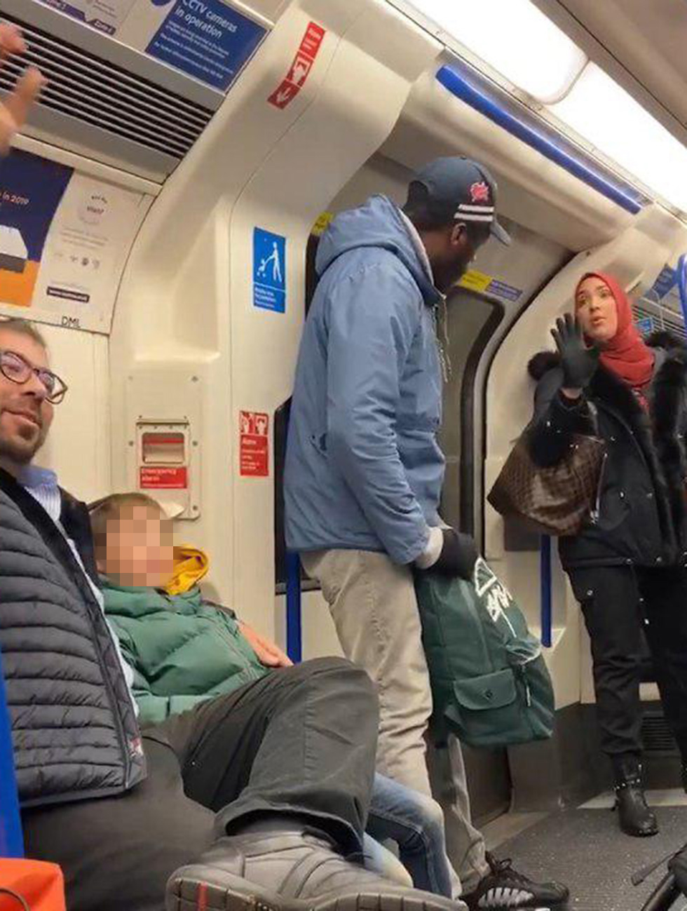 אנטישמיות ברכבת בלונדון ()