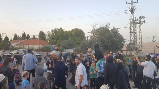 נריה זארוג וחגיגות שחרורו (צילום: ארגון חוננו )