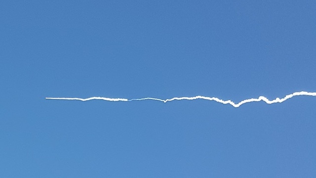 שיגור מפלמחים הבוקר (צילום: אלי זגרי)