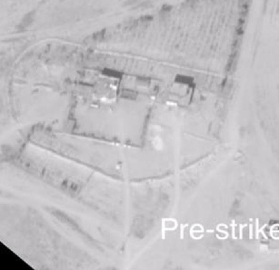 תיעוד אמריקני של התקיפה בעיראק ובסוריה נגד מיליציה שיעית (צילום: משרד ההגנה האמריקני ורויטרס)