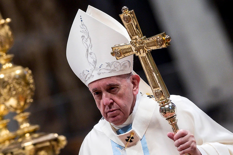אפיפיור פרנסיסקוס ב בזיליקת פטרוס הקדוש ב וותיקן ותיקן (צילום: EPA)
