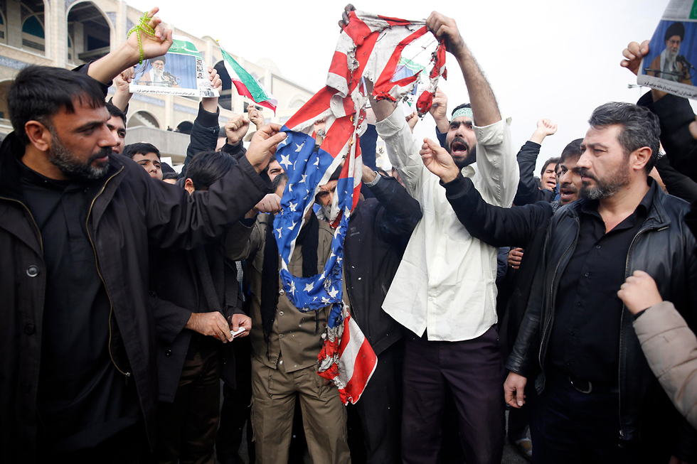 טהרן איראן לאחר חיסול קאסם סולימאני מפקד כוח קודס (צילום: EPA)