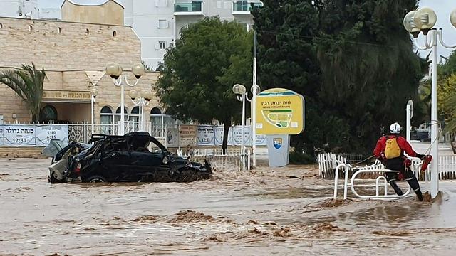Наводнение в Нагарии. Фото: Гиль Нeхуштан