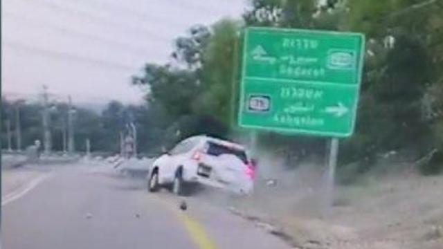 תאונה תאונת דרכים התהפכות רכב כביש 232 ()