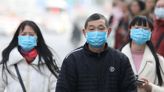 Вирус распространяется по Китаю. Фото: EPA