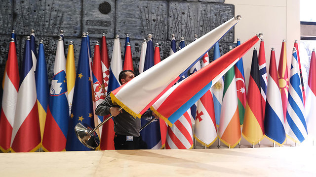 Флаги стран-участниц. Фото: Марк Найман, ЛААМ