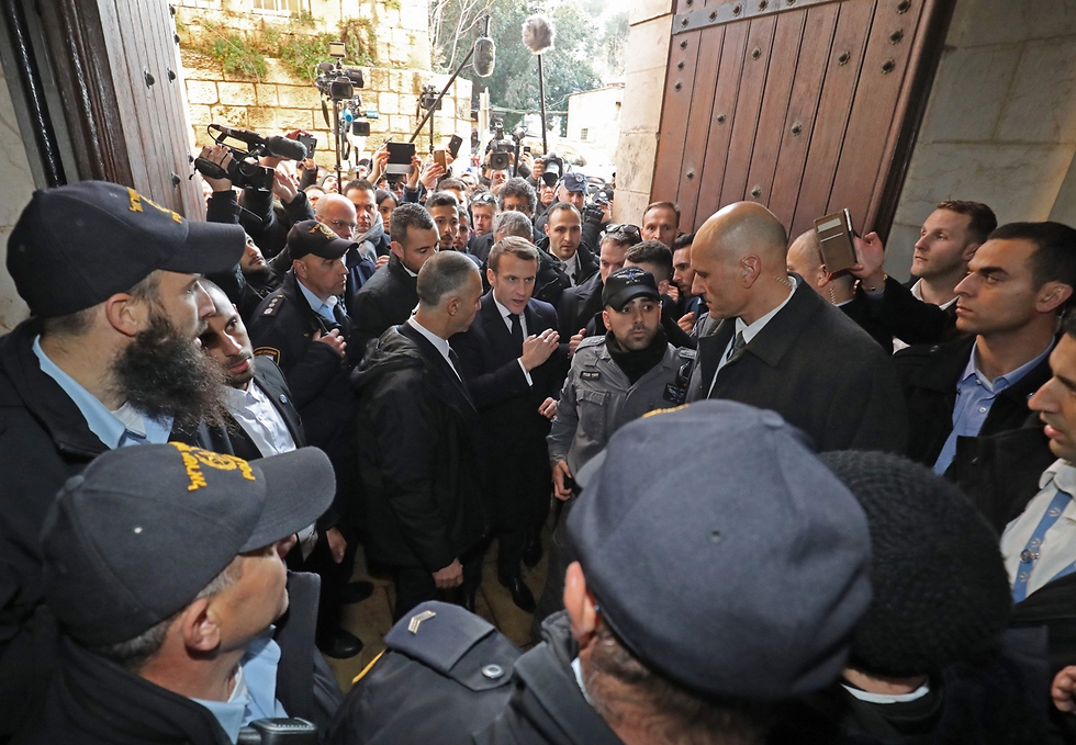 Эммануэль Макрон в гневе. Фото: AFP