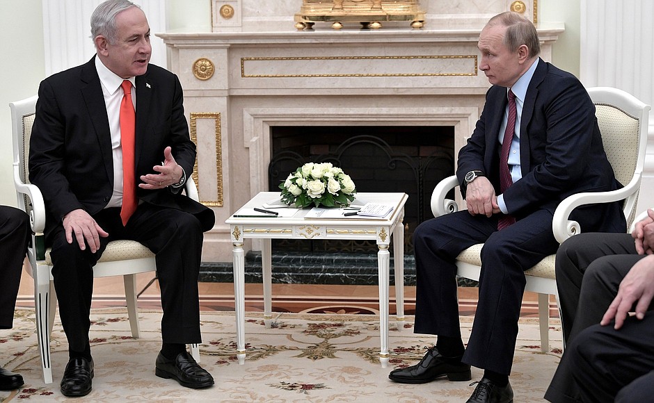 Биньямин Нетаниягу и Владимир Путин на встрече в Москве. Фото: сайт Кремля (Биньямин Нетаниягу и Владимир Путин на встрече в Москве. Фото: сайт Кремля)