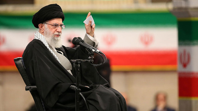 עלי חמינאי מנהיג איראן טהרן (צילום: EPA)