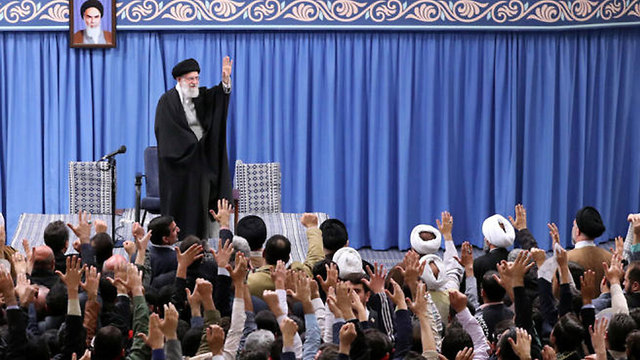 עלי חמינאי מנהיג איראן טהרן (צילום: רויטרס)