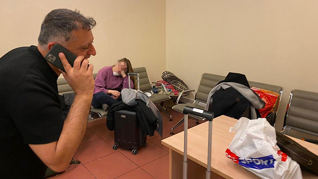 5 אזרחים ישראלים שהגיעו למוסקבה בטיסה של חברת אירופלוט מעוכבים ולא מורשים להיכנס לרוסיה ()